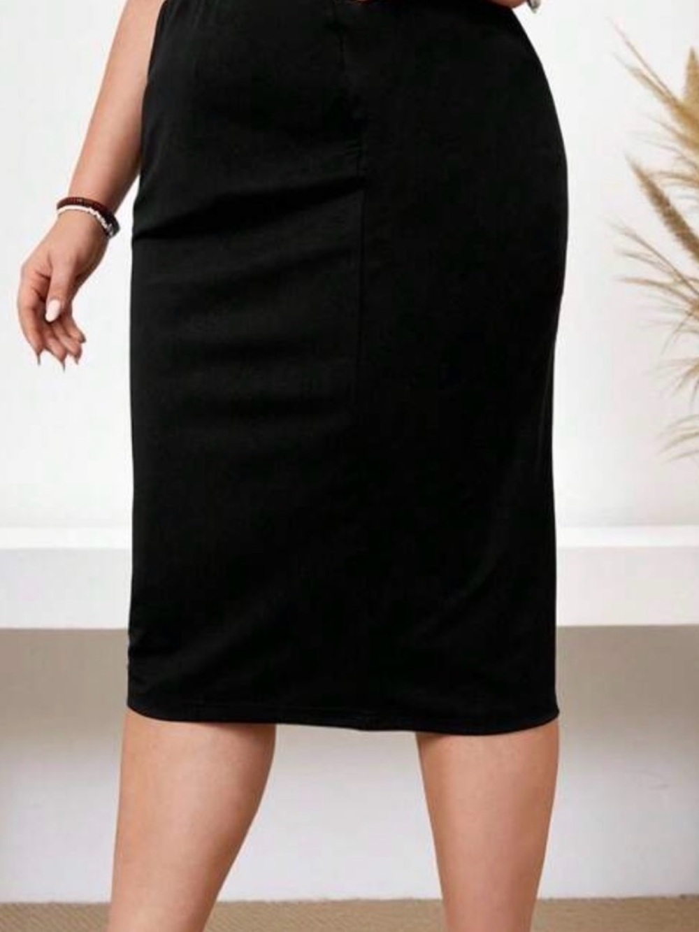 Classic Black Women's Pencil Skirt